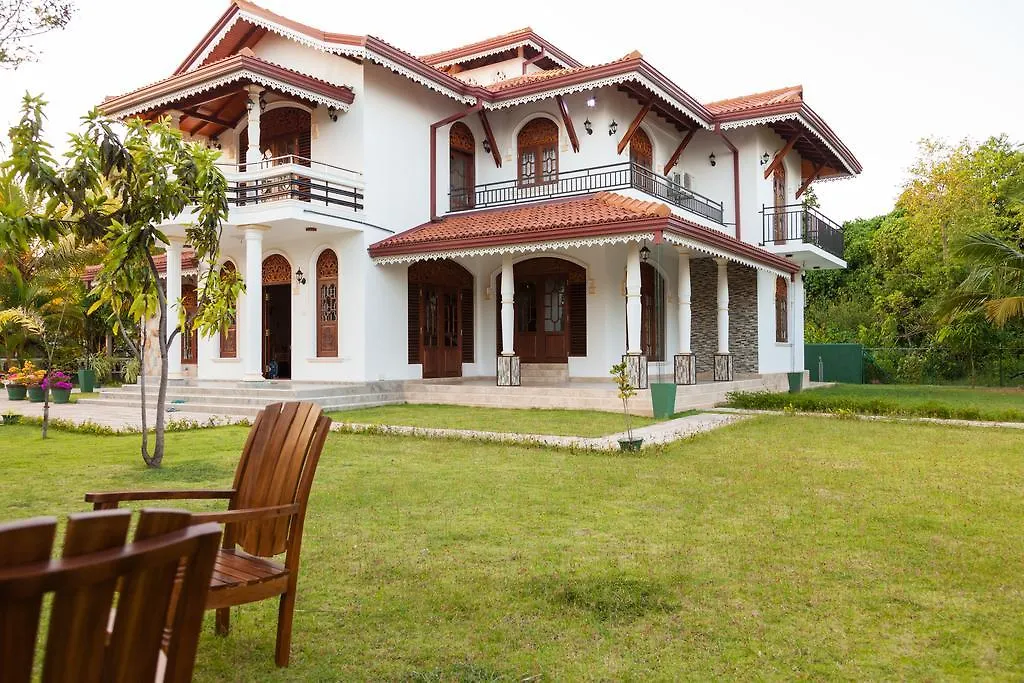 Sri Lagoon Villa Negombo Konukevi