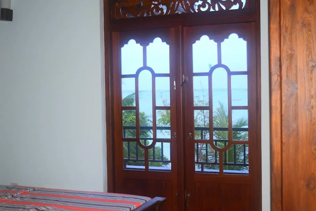 Sri Lagoon Villa Negombo