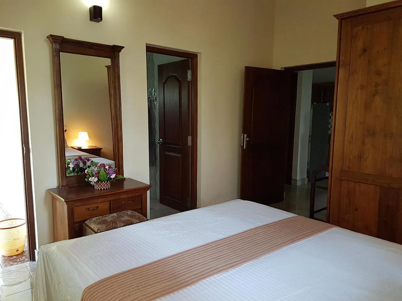 Sri Lagoon Villa Negombo Konukevi